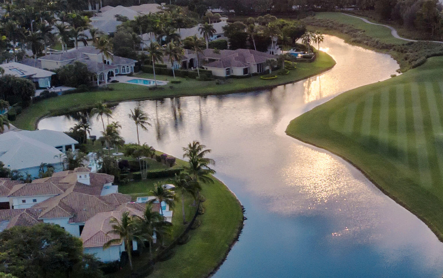 Golf at Addison Reserve Video